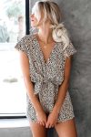 Leopard-Print-V-Neck-Rompers-3