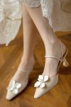 PearlFlowerPointed-ToePumps1