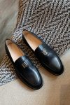 Pointed-toe-Metal-Buckle-Loafers-10