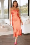 Satin-Solid-Color-Strapless-Maxi-Dress-9